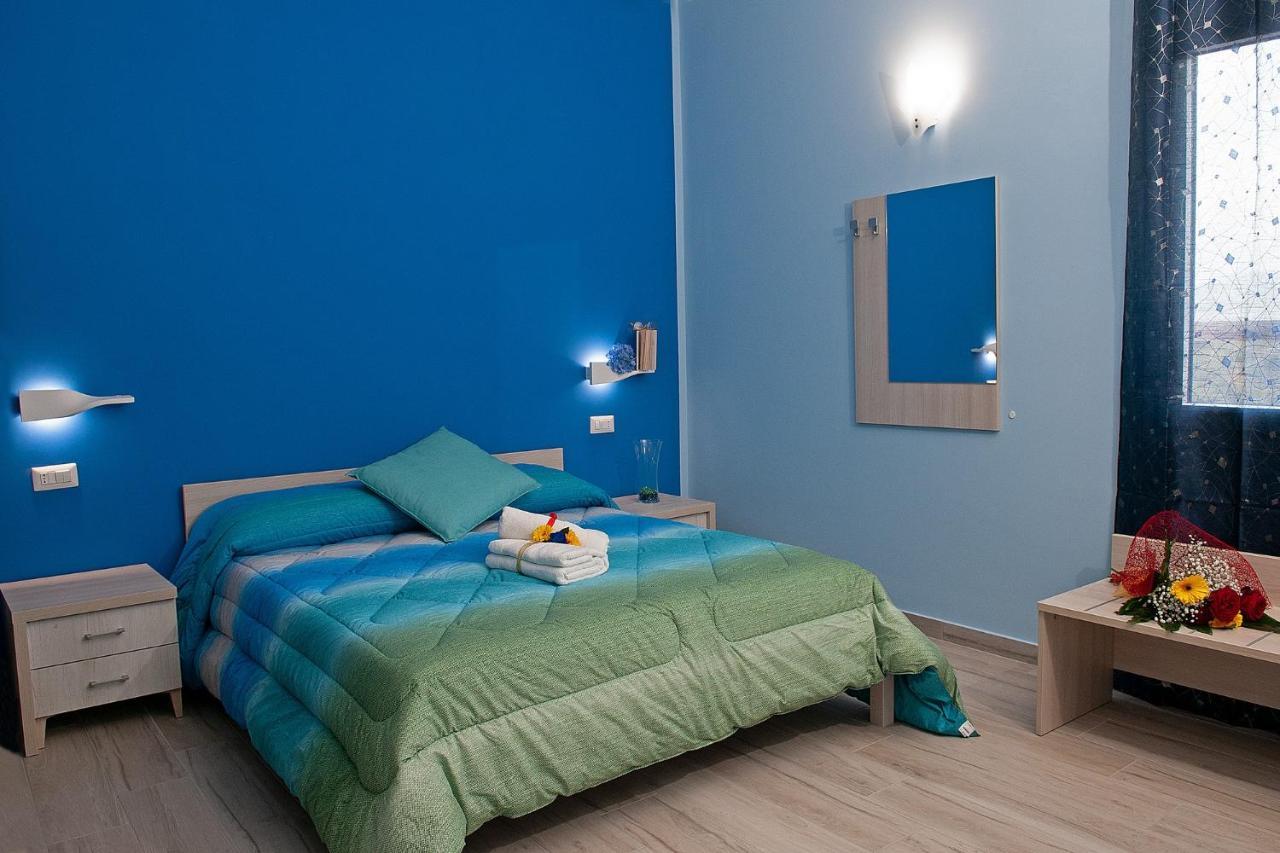 B&B Rainbow Кампофеличе-ди-Роччелла Экстерьер фото